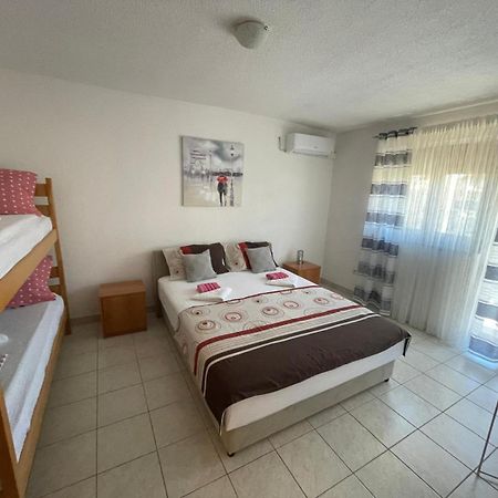 Apartments Mira 内乌姆 外观 照片