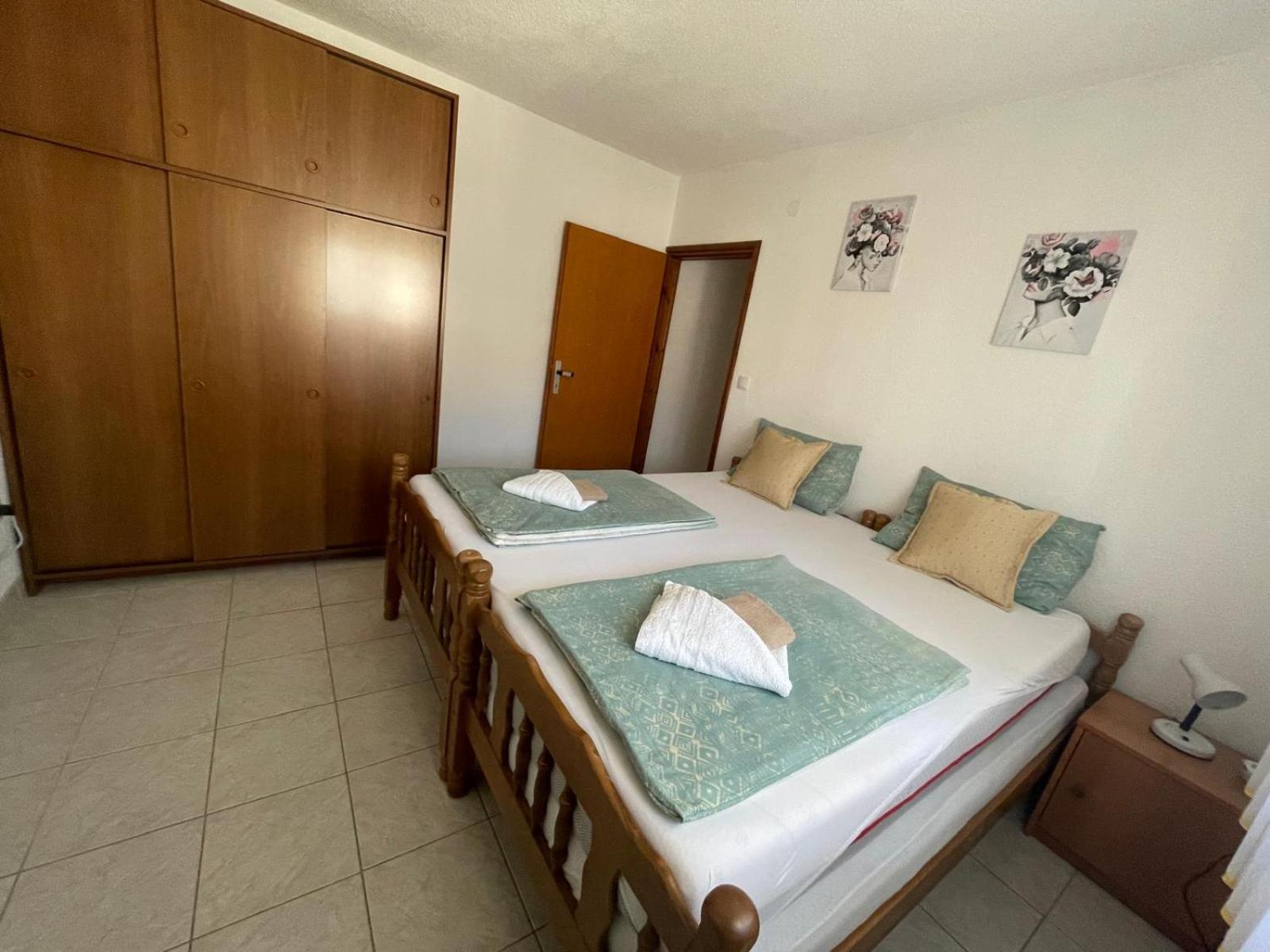 Apartments Mira 内乌姆 外观 照片